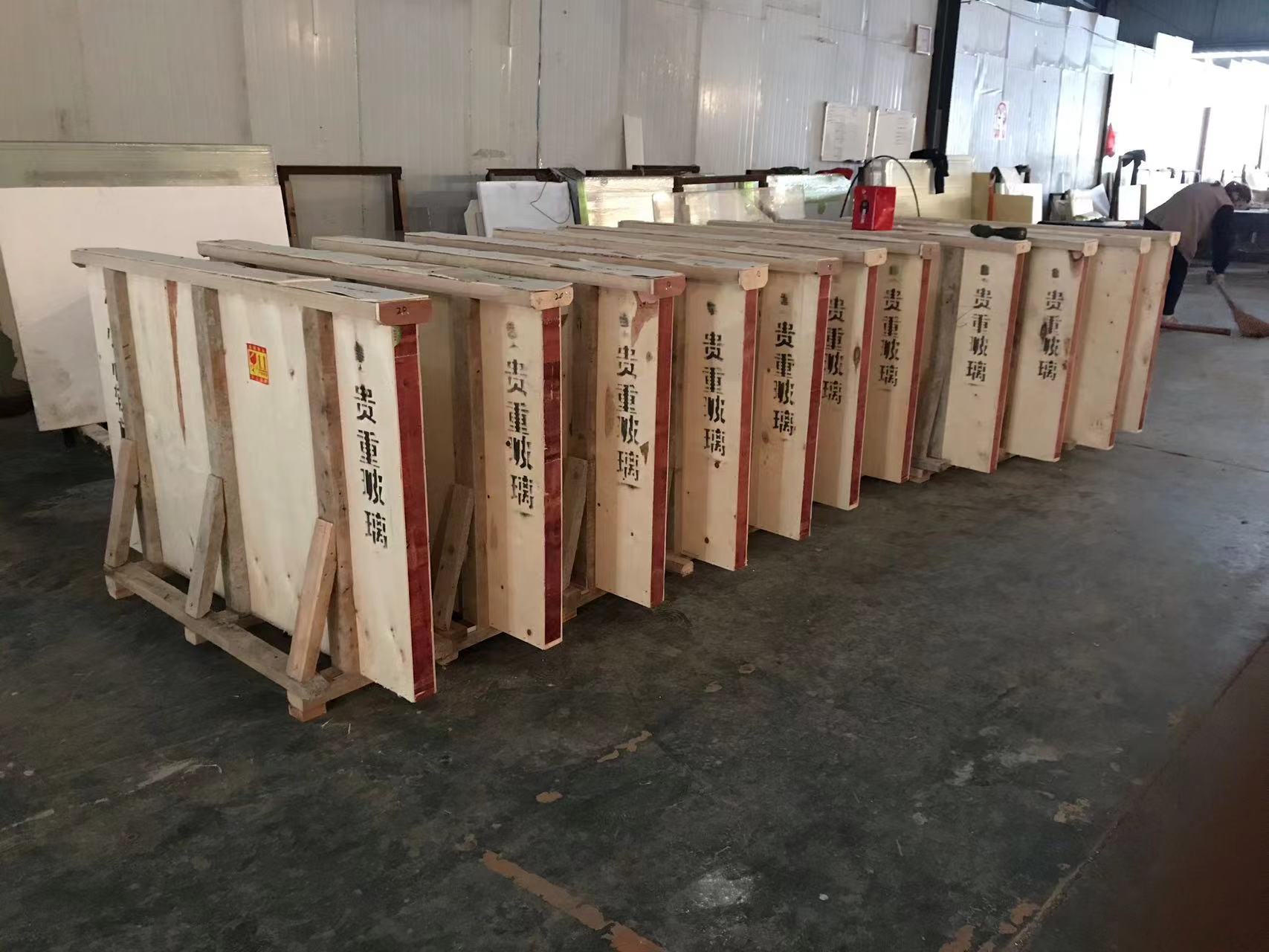 五家渠铅玻璃如何清理